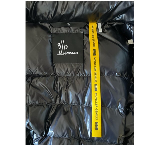 NWT Moncler Genius Gardena Padded Jacket Sz 4 - Picture 9 of 13